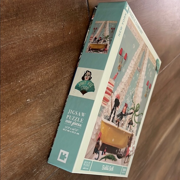 New York Puzzle Company Bubble Bath 1000 Piece Puzzle - Picture 2 of 3